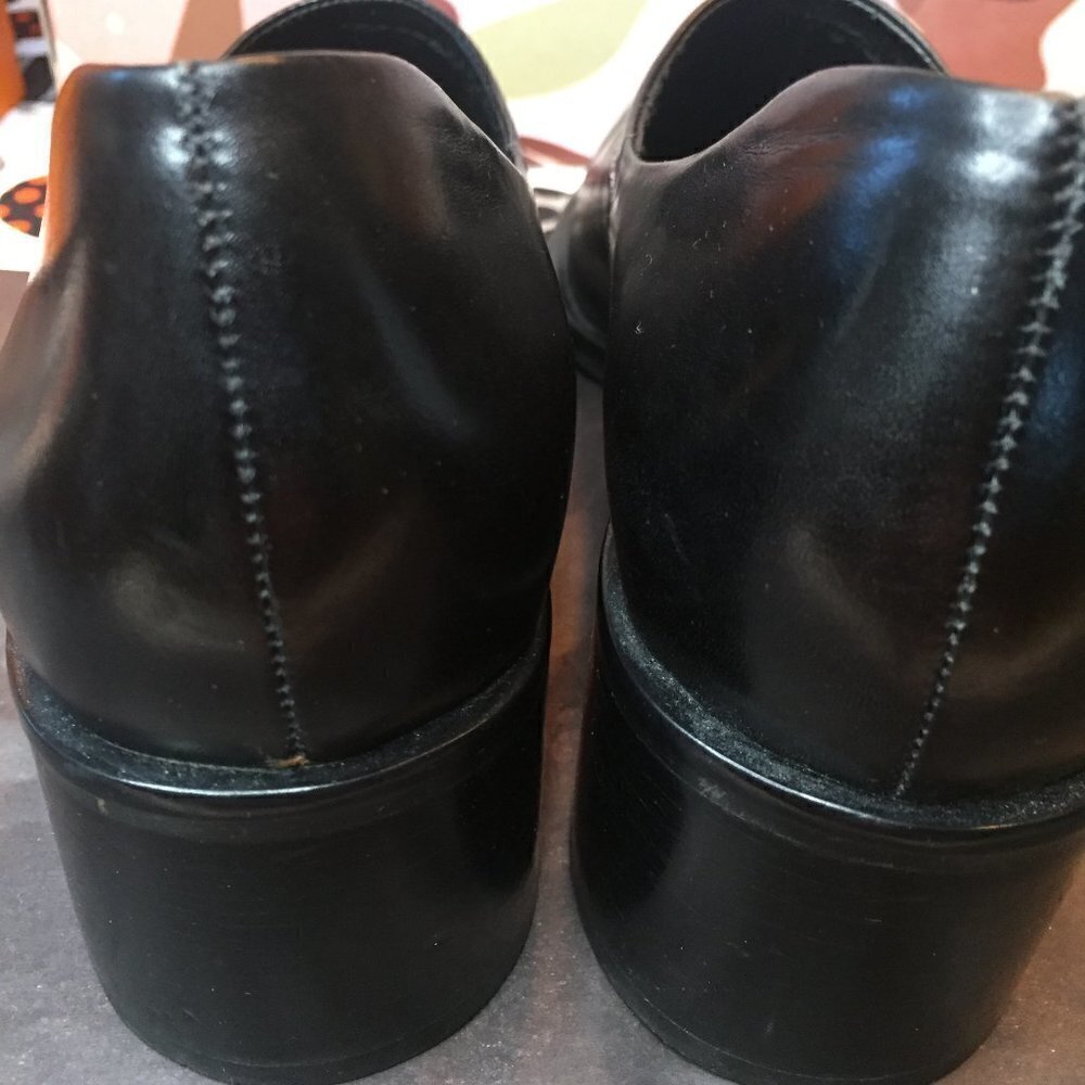 Franco Sarto Black Leather Loafers Size 8M - Picture 3 of 6